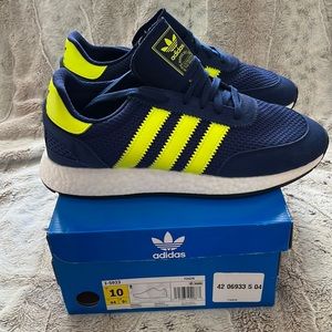 Adidas shoes I5923 brand new sneakers size 10